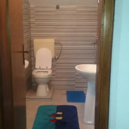 Honey Ferienhaus Bihać